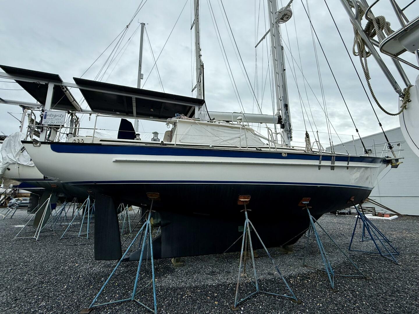 Willow 42ft Cabo Rico Yacht For Sale