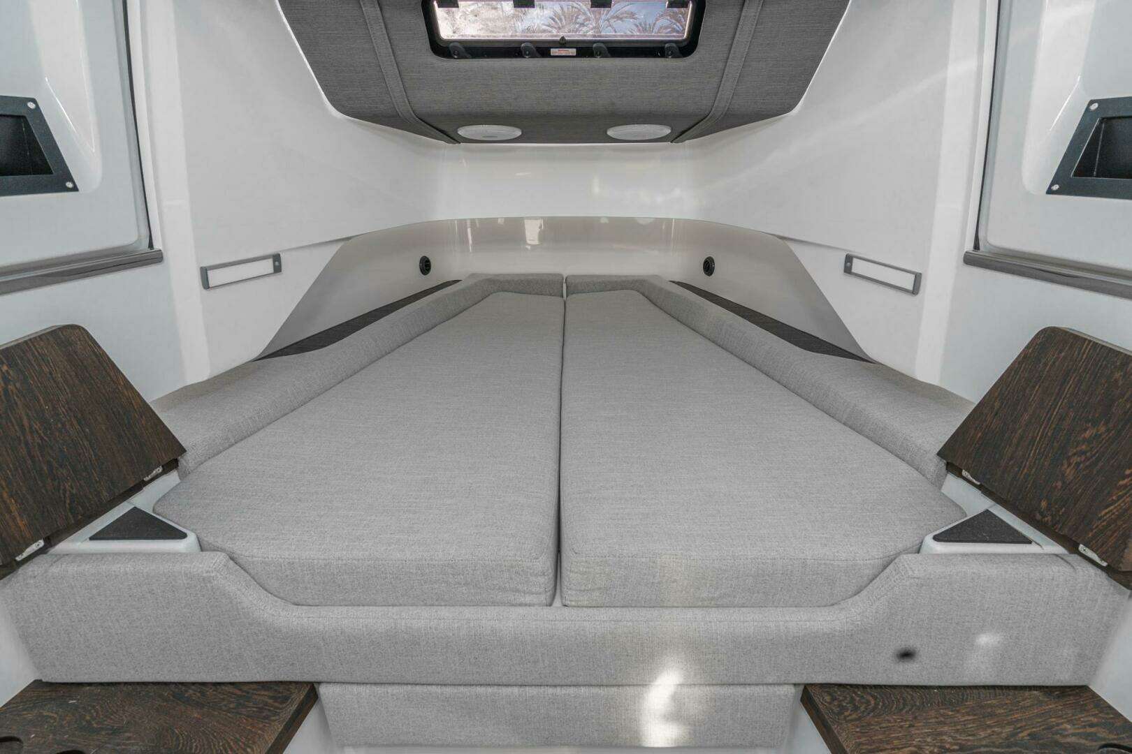 Seacruiser 37ft Axopar Yacht For Sale Seacruiser 37ft Axopar Yacht For Sale