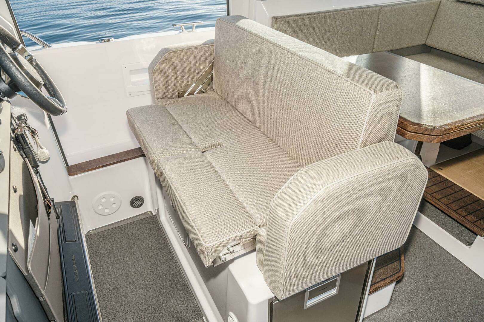 Seacruiser 37ft Axopar Yacht For Sale Seacruiser 37ft Axopar Yacht For Sale