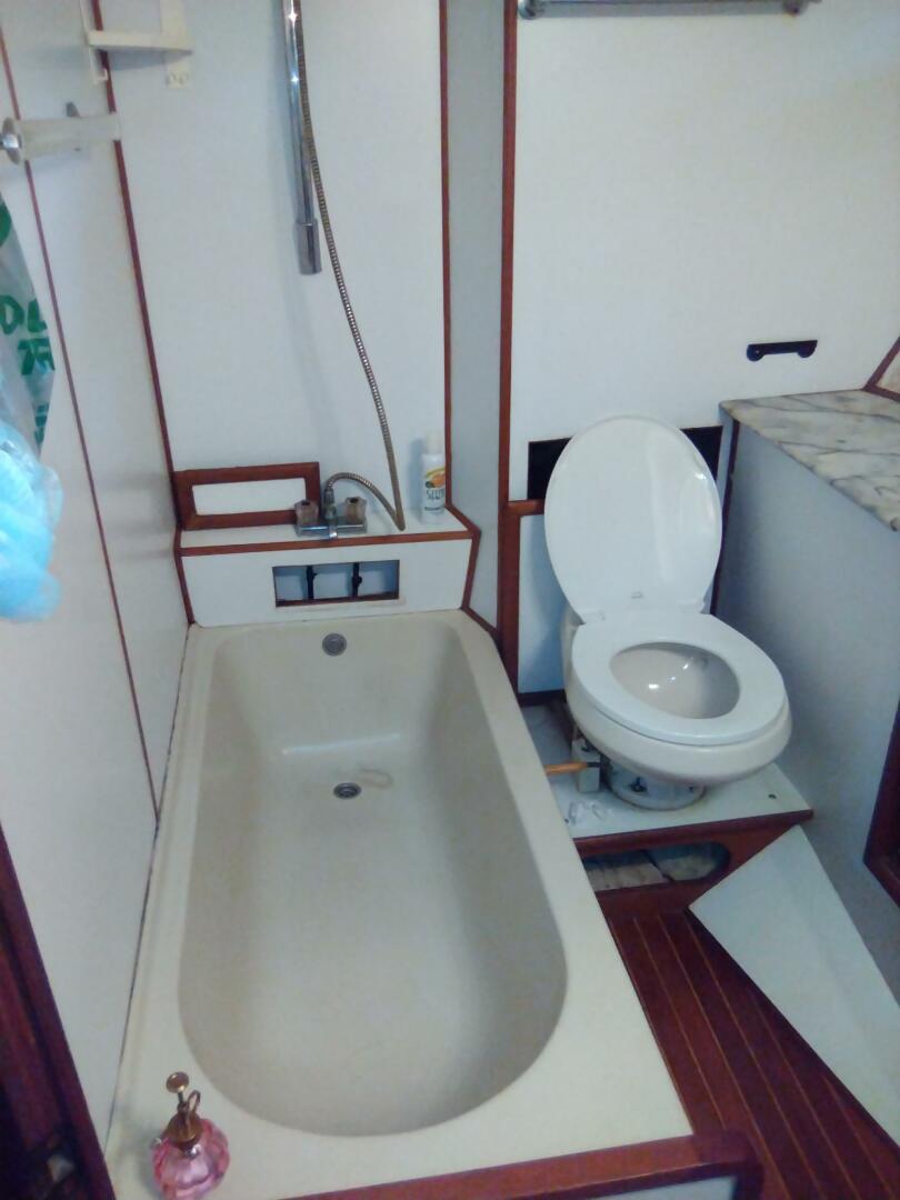 55ft Sea Ranger Yacht For Sale