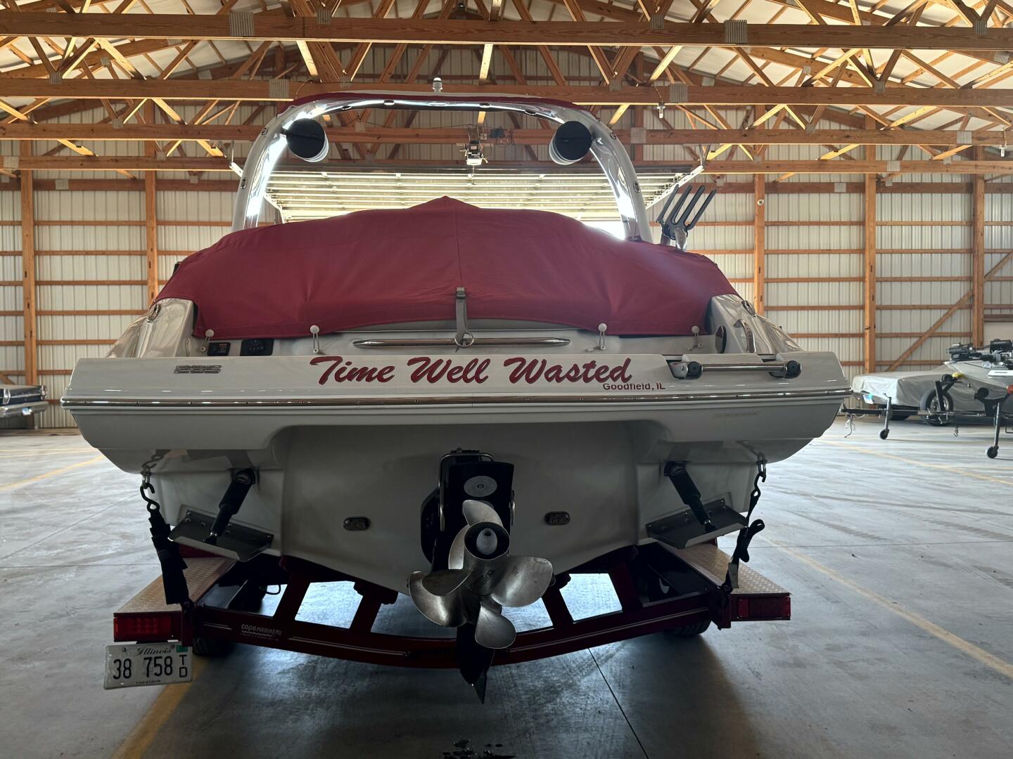 28ft Crownline Yacht For Sale