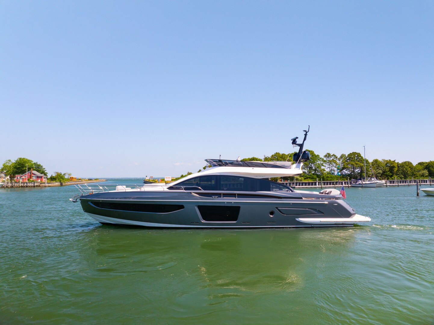 Azimut S7 For Sale - SECOND CHANCE