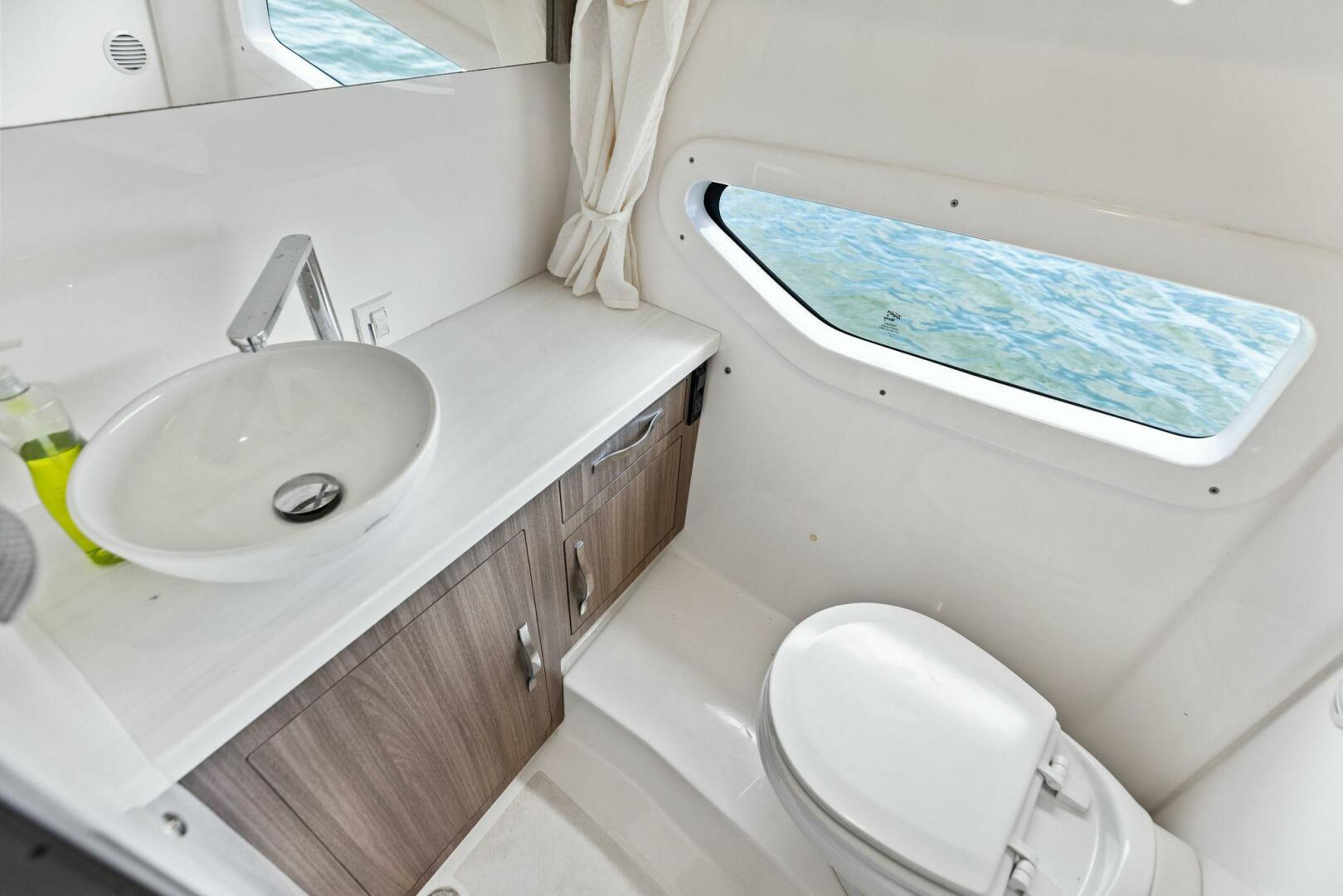 Snuffleupagus 33ft Regal Yacht For Sale