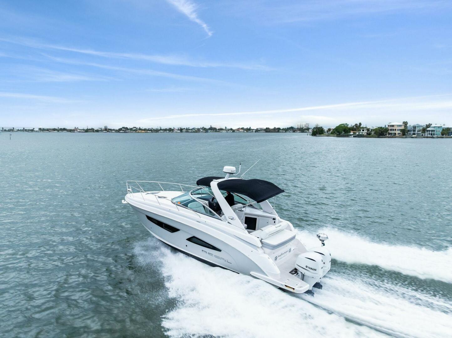 2020 Regal 33 XO 'Snuffleupagus'-Profile 3/4 Port Stern