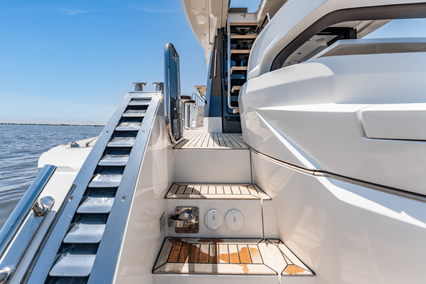 Galeon 510 SKY Yacht For Sale