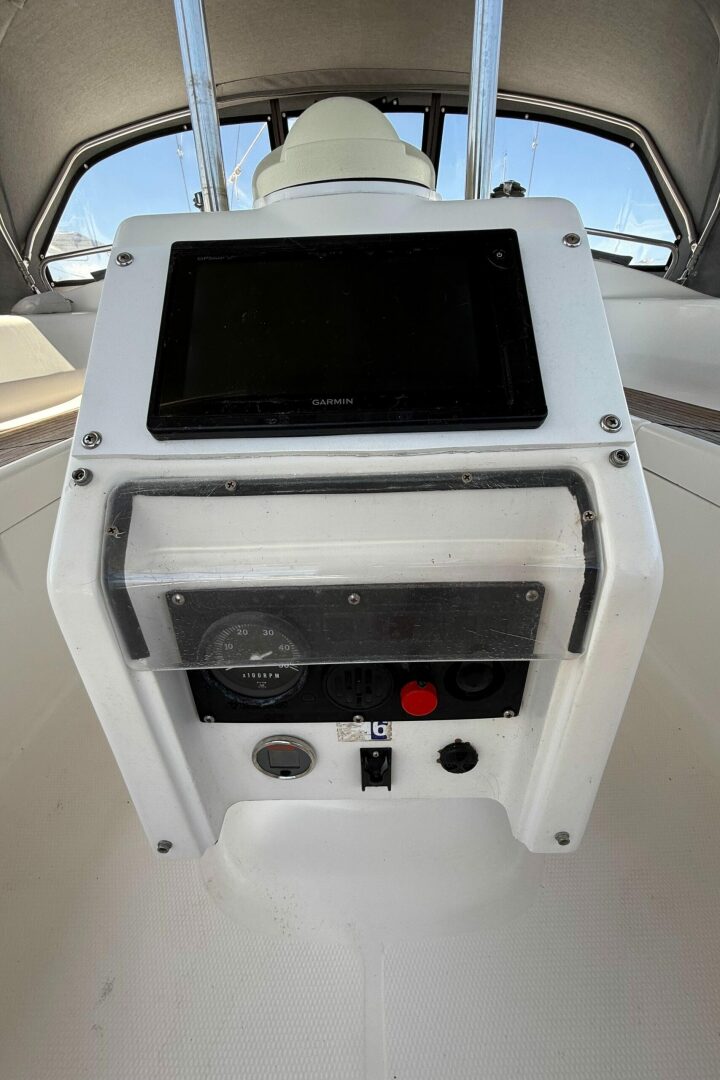 42ft Dufour Yacht For Sale