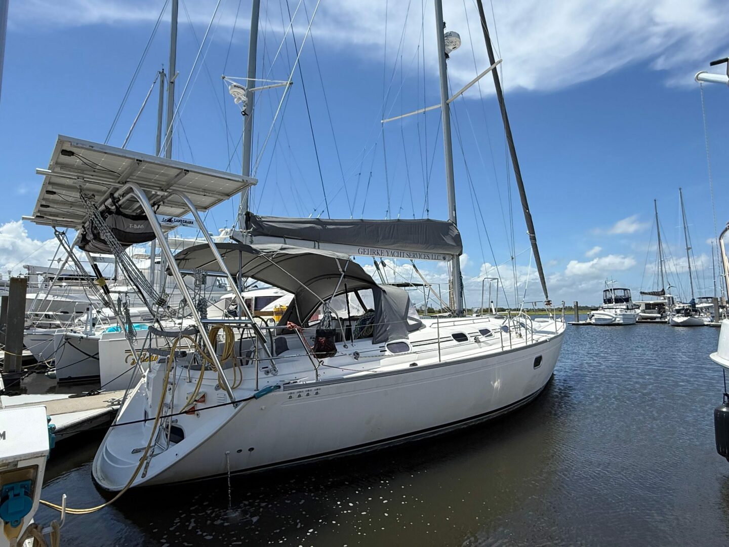 42ft Dufour Yacht For Sale