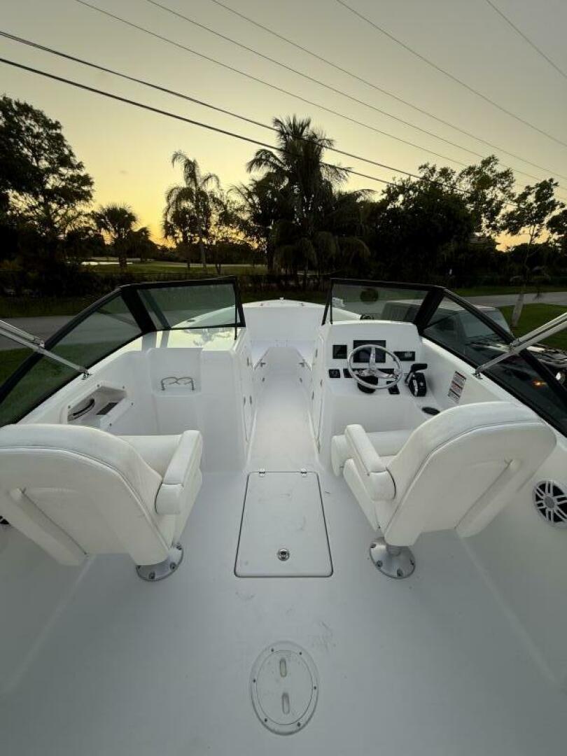 22ft Aquasport Yacht For Sale