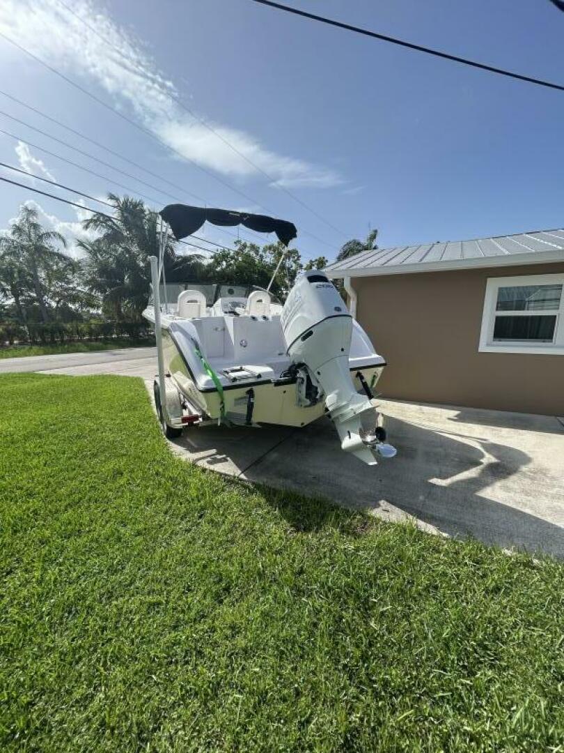 22ft Aquasport Yacht For Sale
