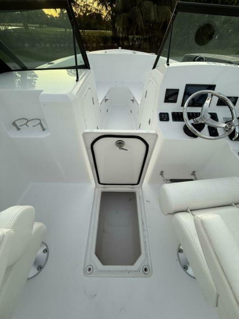 22ft Aquasport Yacht For Sale