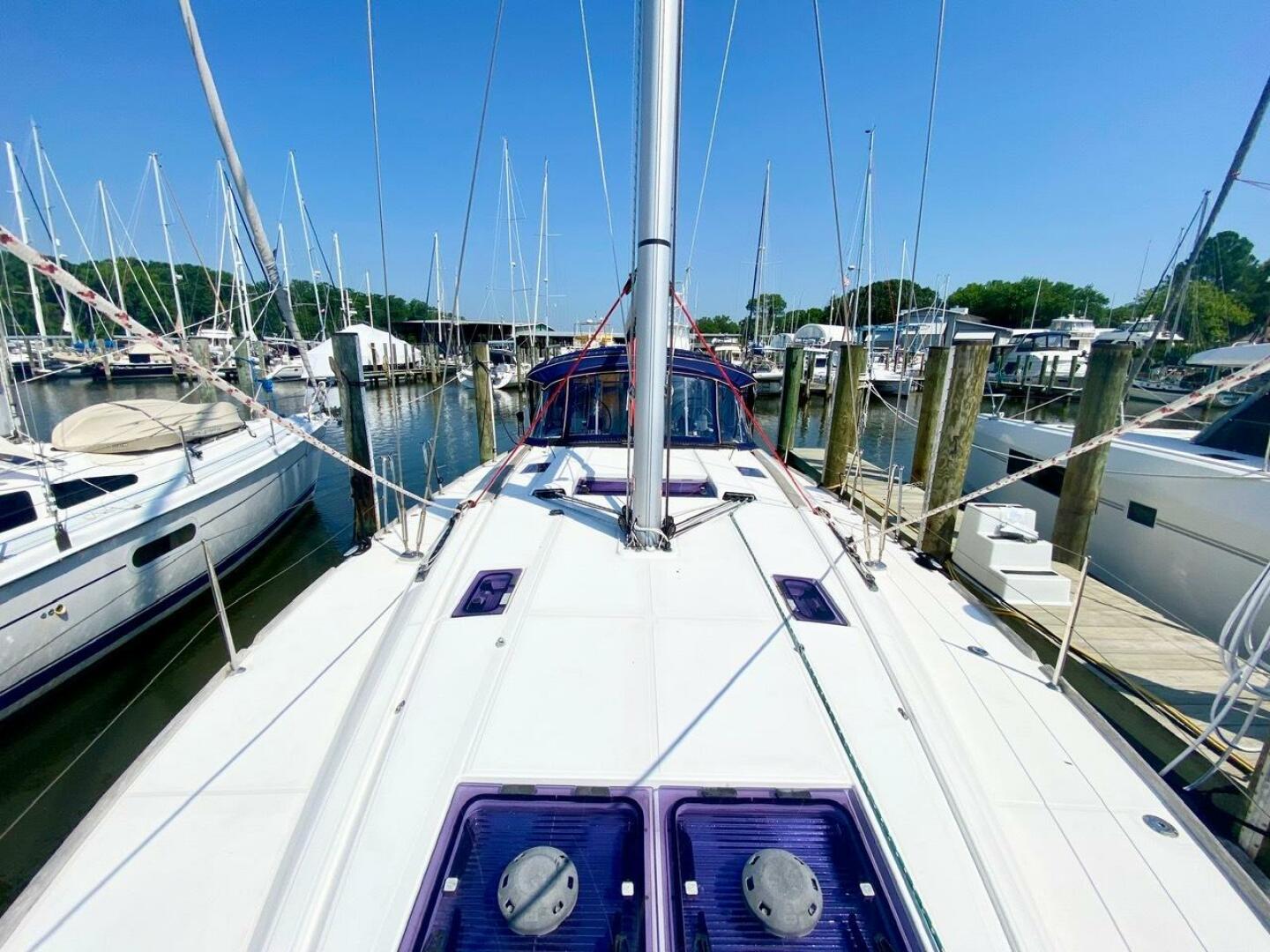 LA MISTINGUETTE 47ft Jeanneau Yacht For Sale