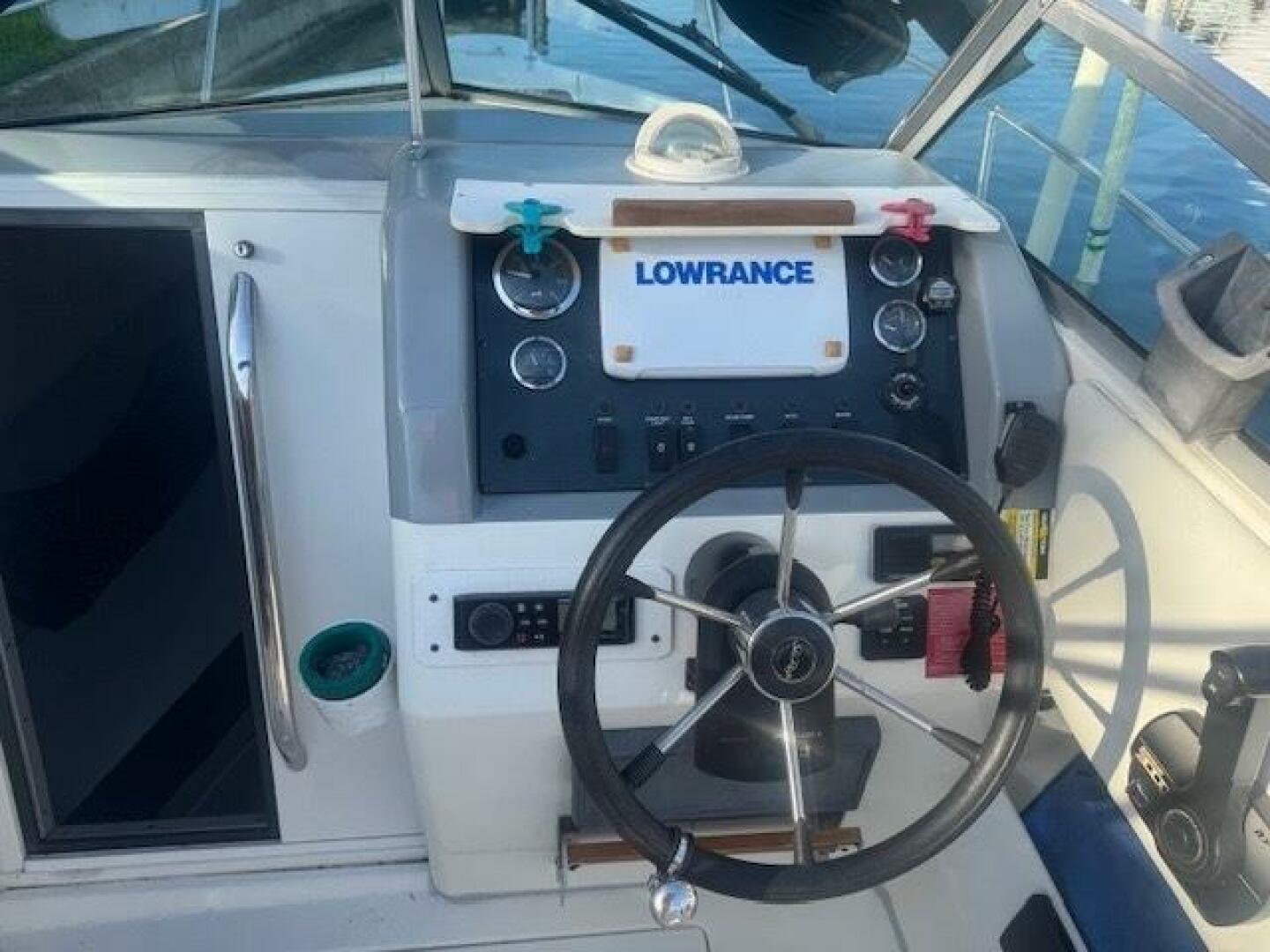 21ft Sea Ray Yacht For Sale