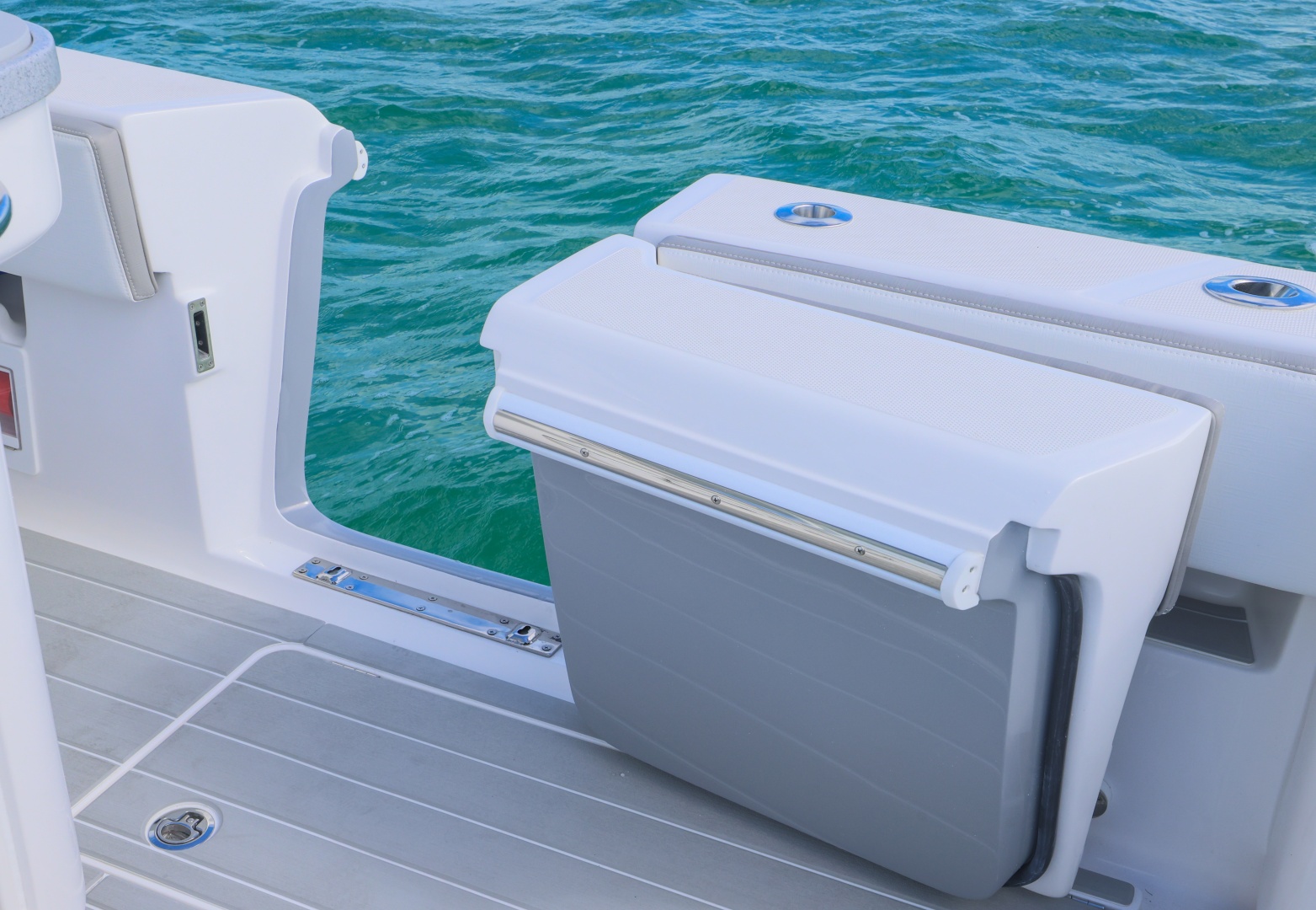2025 BlackWater 43 Sportfish