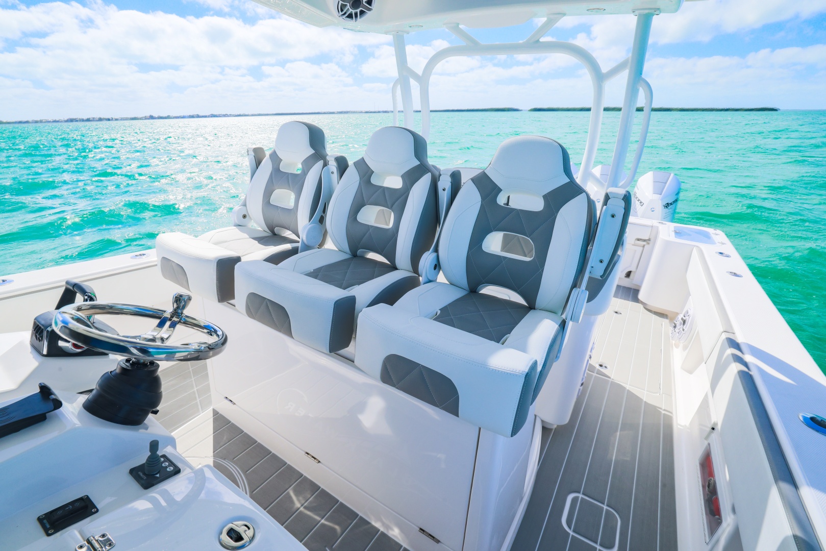 2025 BlackWater 43 Sportfish