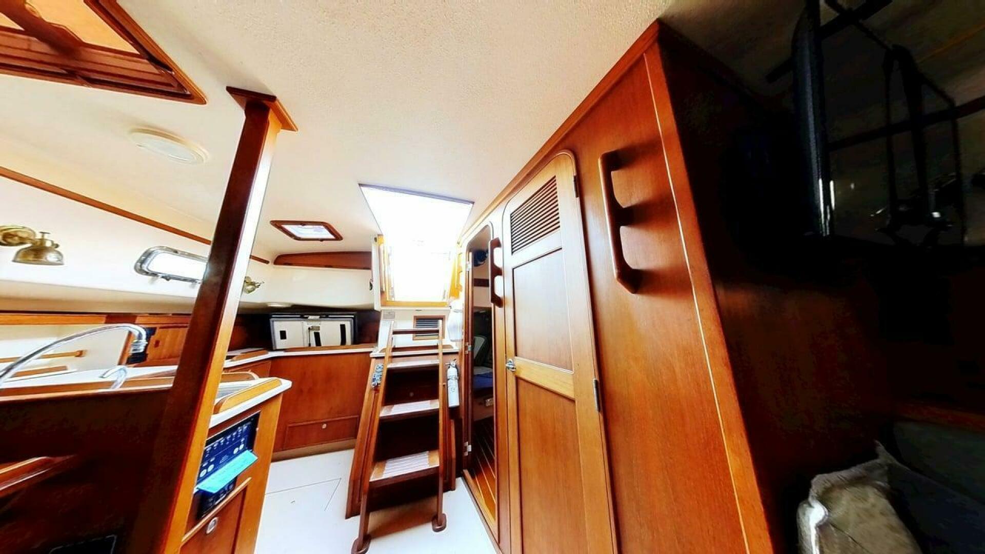Lastochka 42ft Island Packet Yacht For Sale