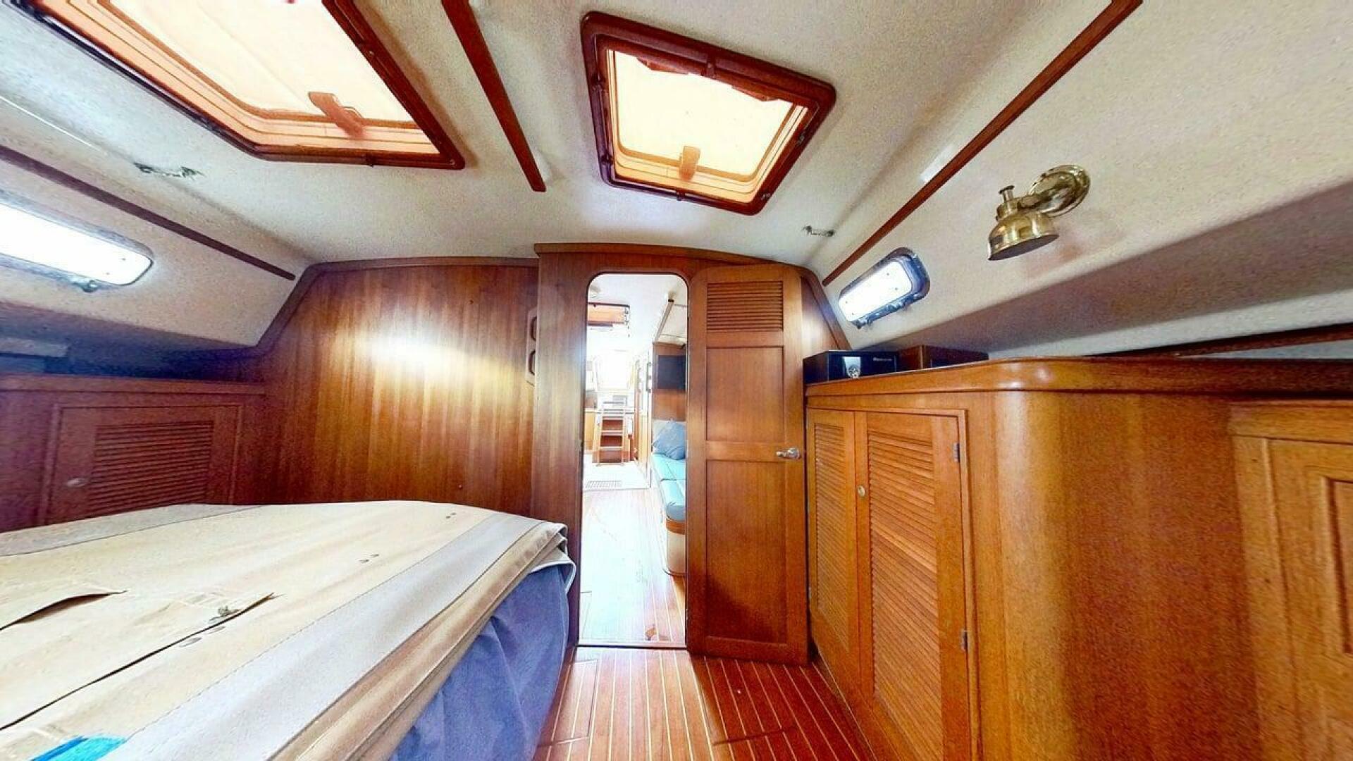 Lastochka 42ft Island Packet Yacht For Sale