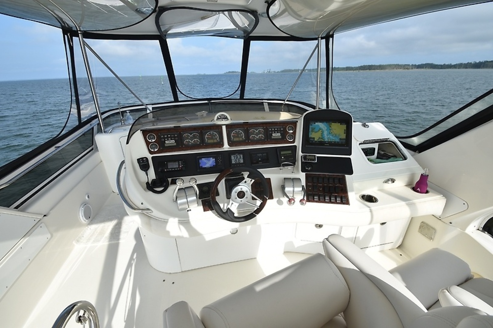 Sea Ray 480 Sedan Bridge — Phase Three - Photo 47