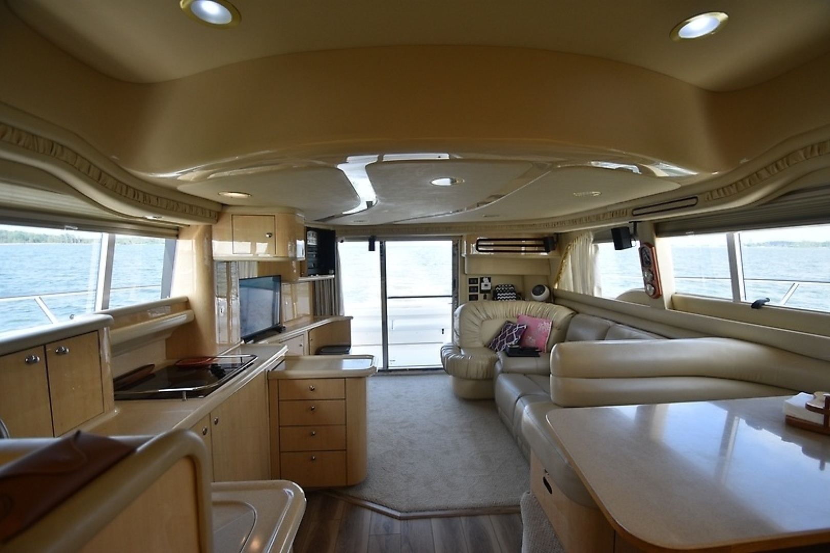 Sea Ray 480 Sedan Bridge — Phase Three - Photo 24