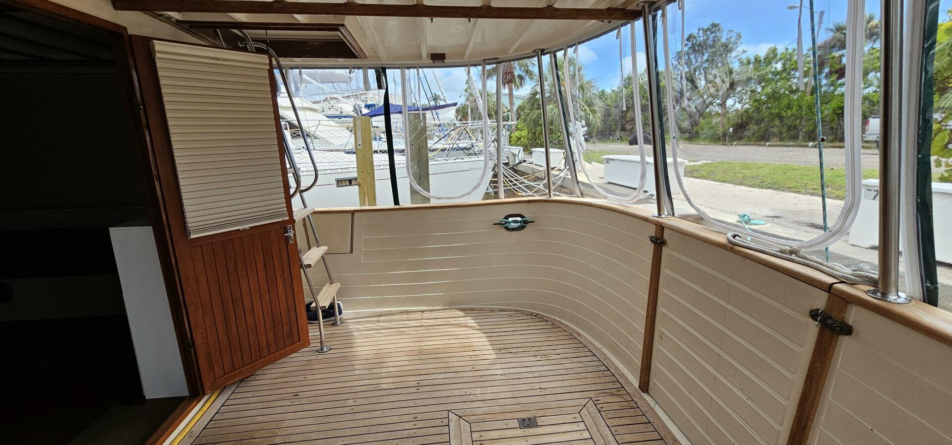 36ft Kadey Krogen Yacht For Sale