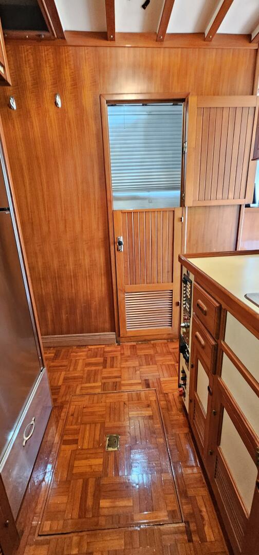 36ft Kadey Krogen Yacht For Sale