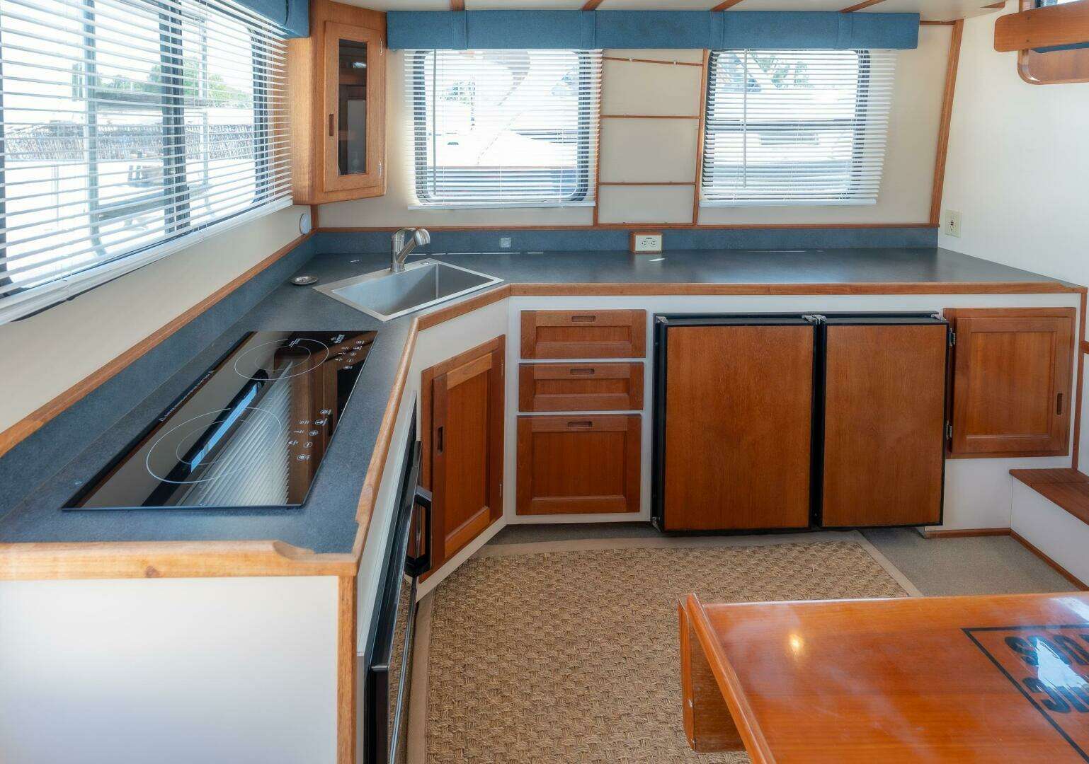 Nordic Tugs 32 Yacht For Sale