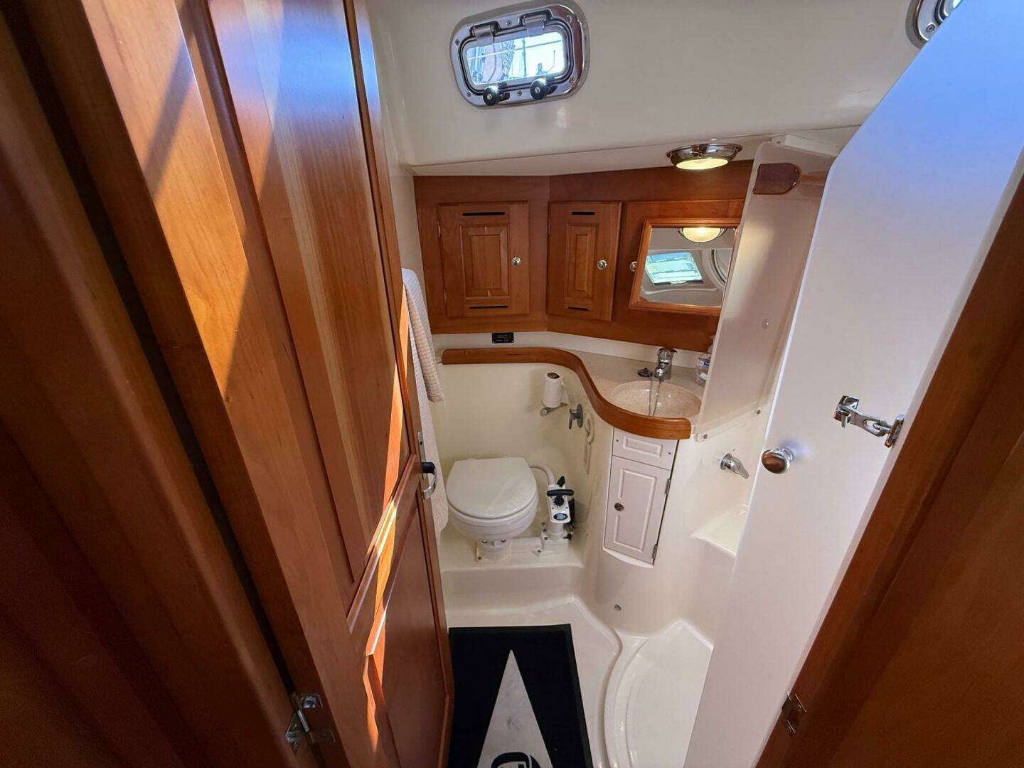 Tartan 4300 Yacht For Sale