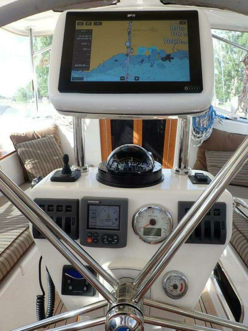 Tartan 4300 Yacht For Sale