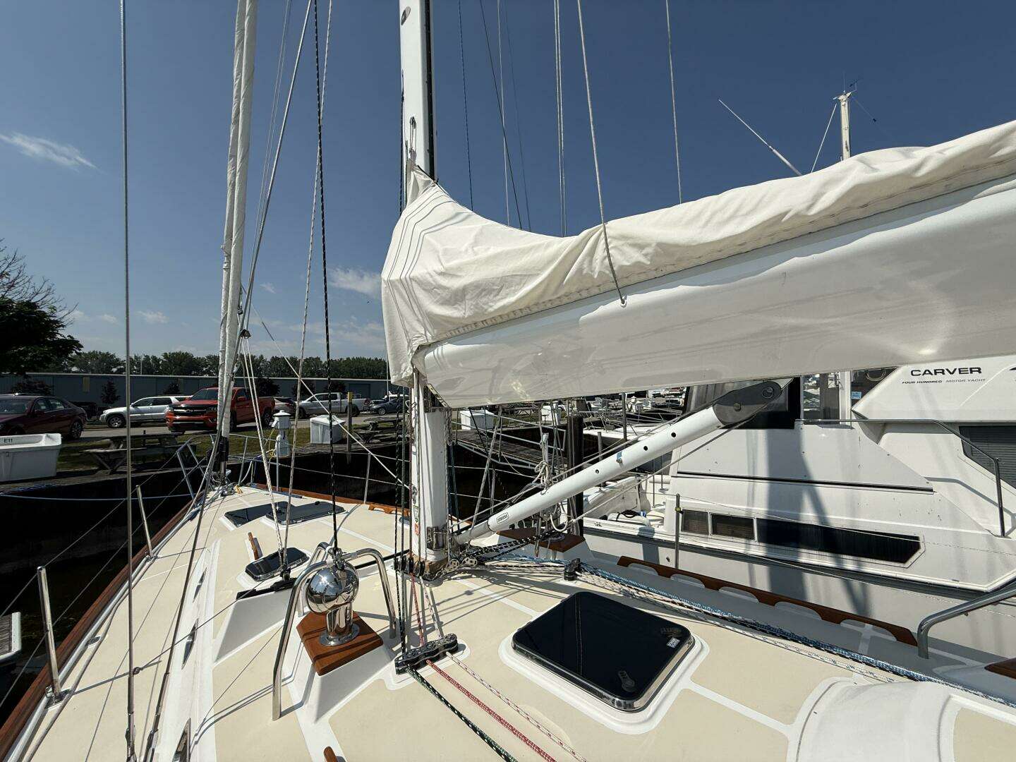 Tartan 4300 Yacht For Sale