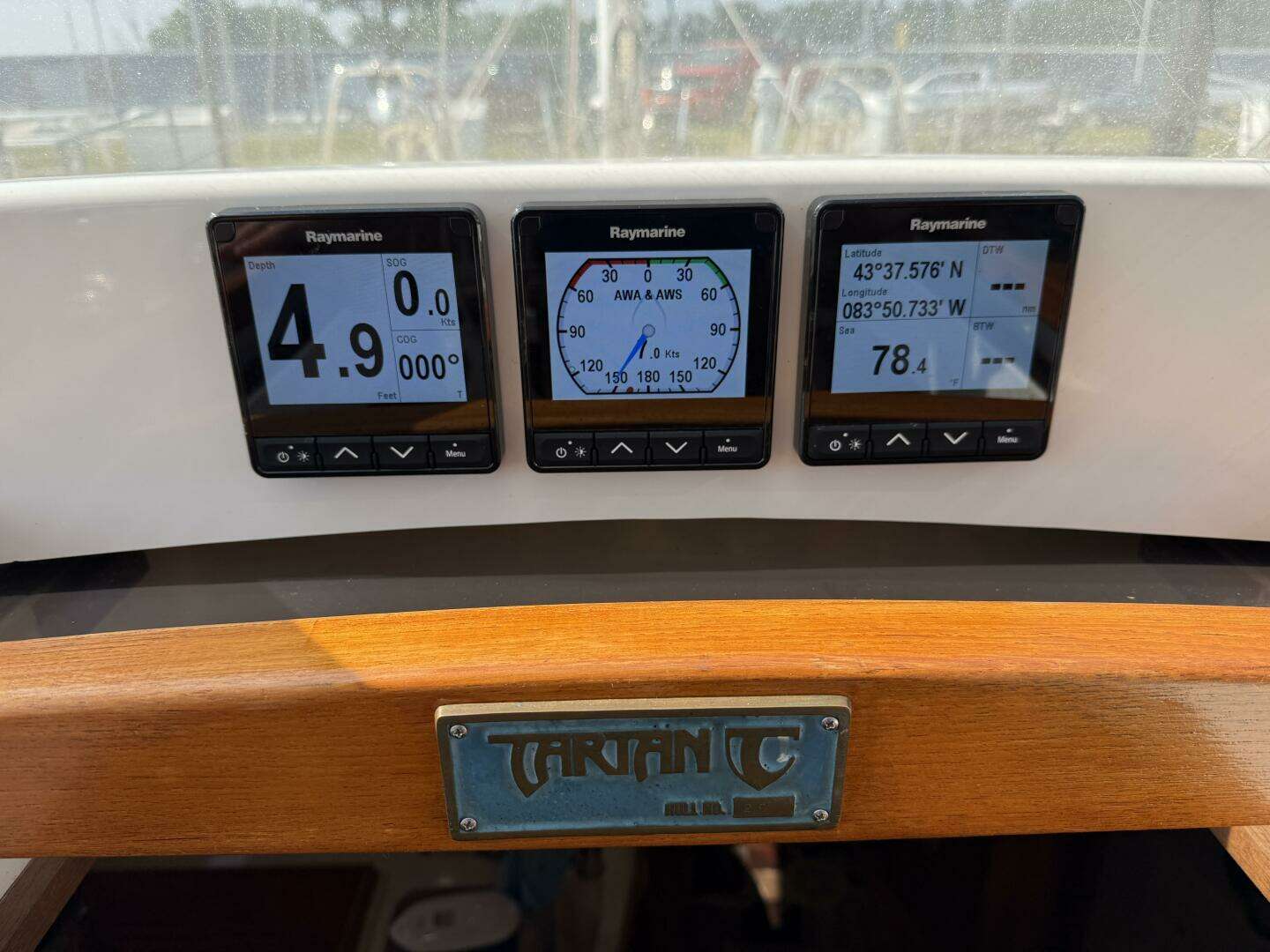 Tartan 4300 Yacht For Sale