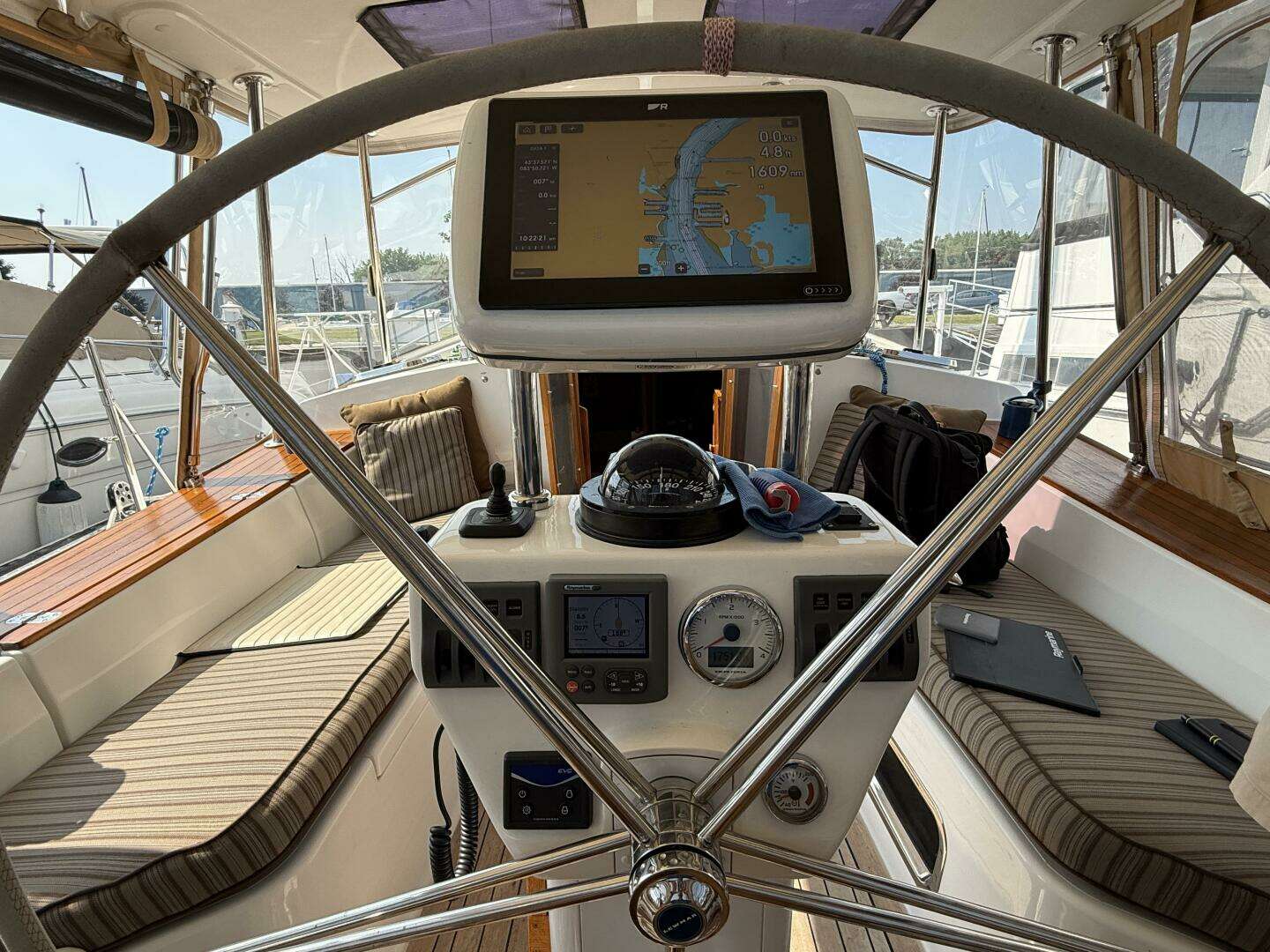 Tartan 4300 Yacht For Sale