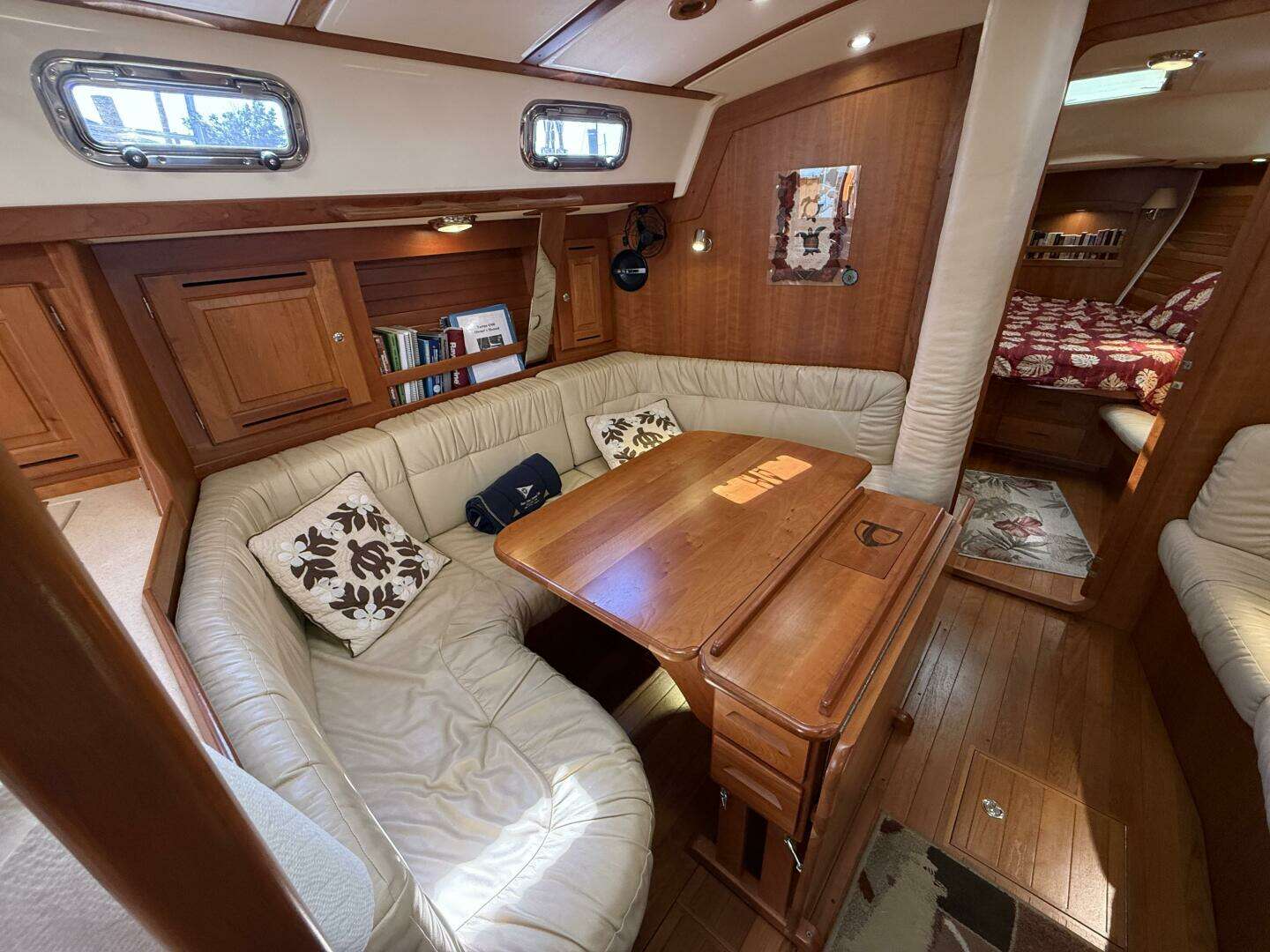Tartan 4300 Yacht For Sale