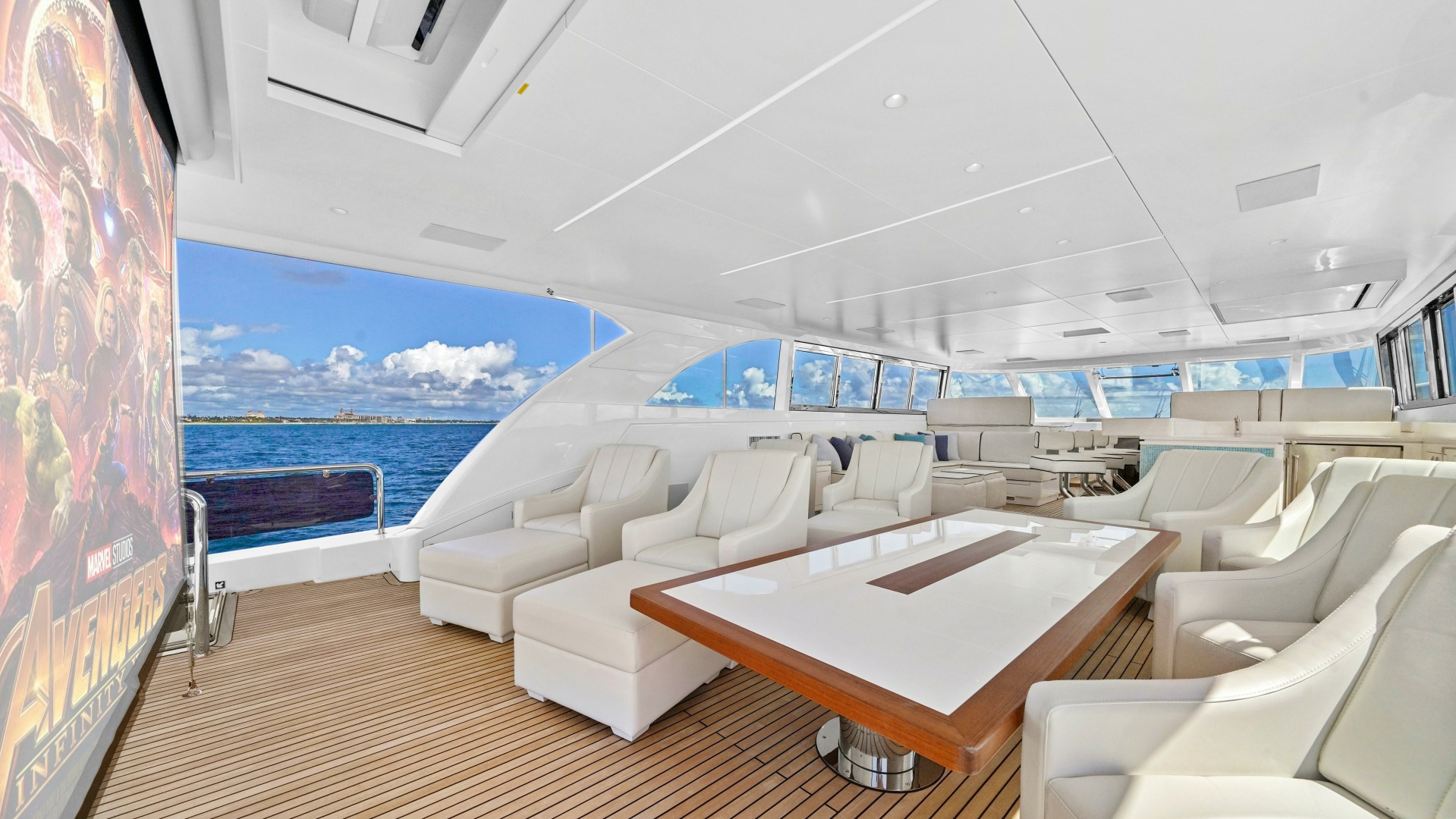 MISS MICHELLE 122ft Horizon Yacht For Sale MISS MICHELLE 122ft Horizon Yacht For Sale