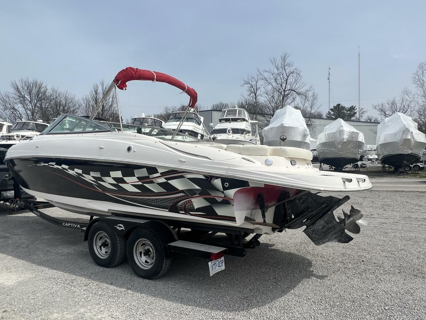 26ft Rinker Yacht For Sale