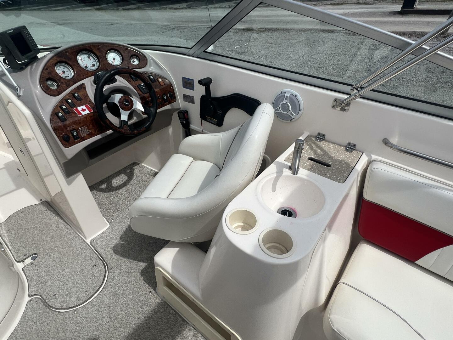 26ft Rinker Yacht For Sale
