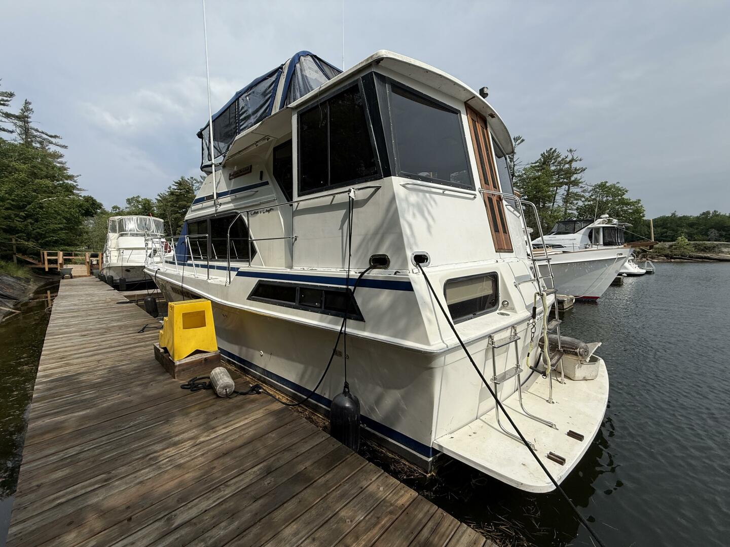 42ft Chris Craft Yacht For Sale