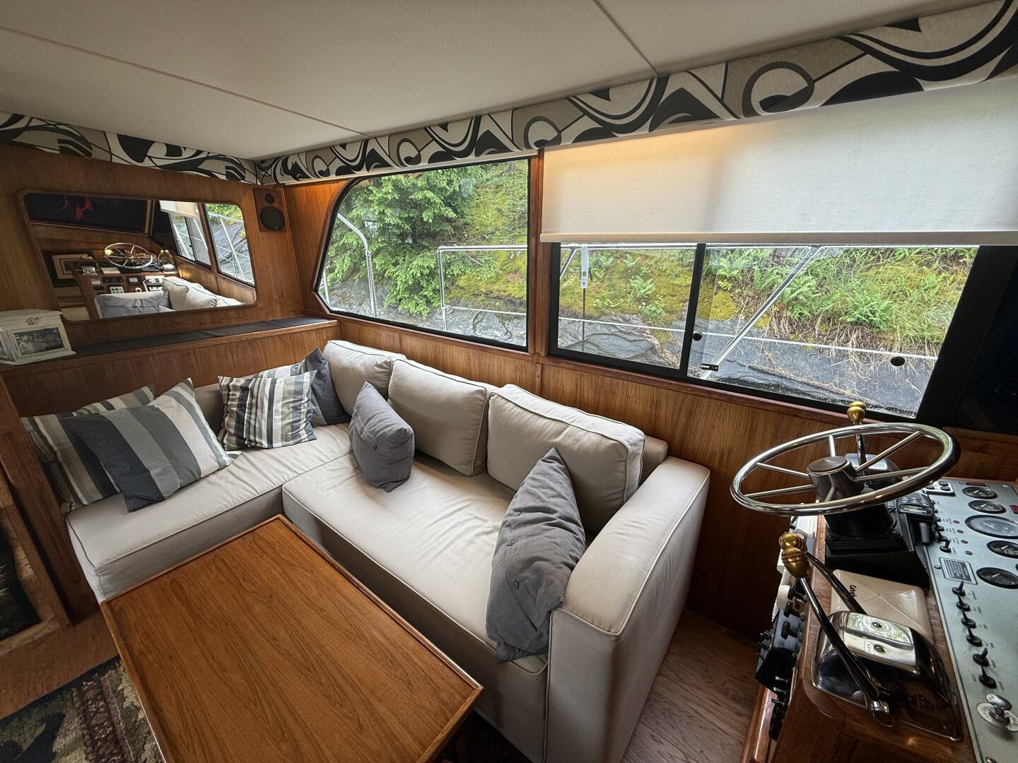 42ft Chris Craft Yacht For Sale