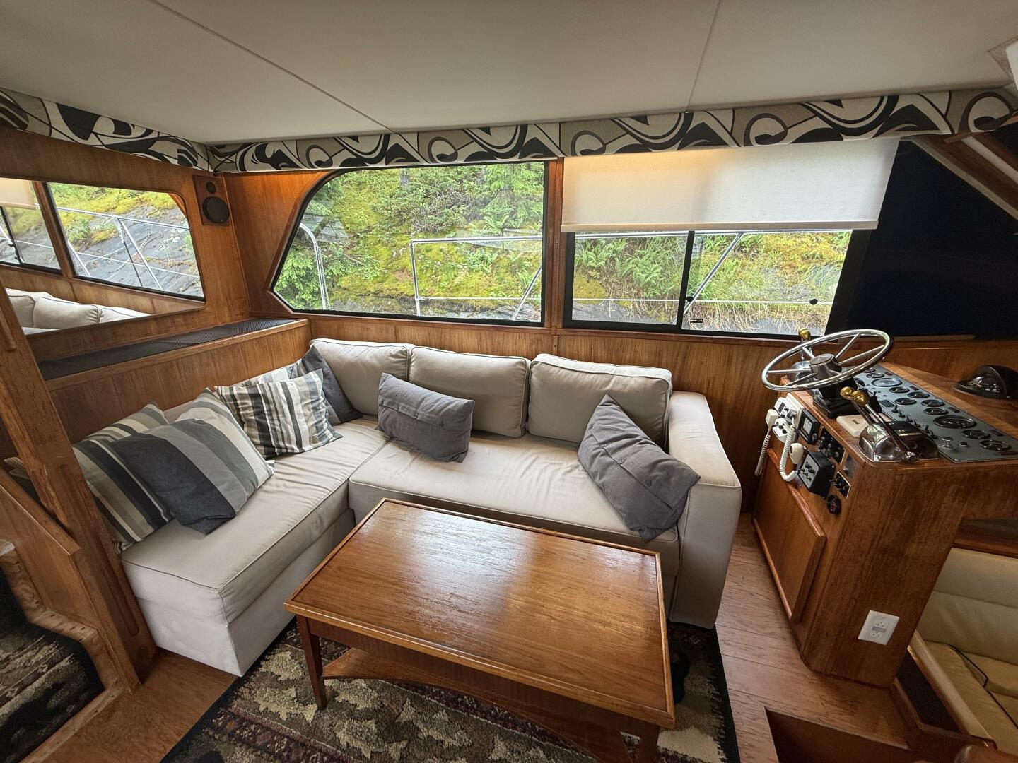 42ft Chris Craft Yacht For Sale