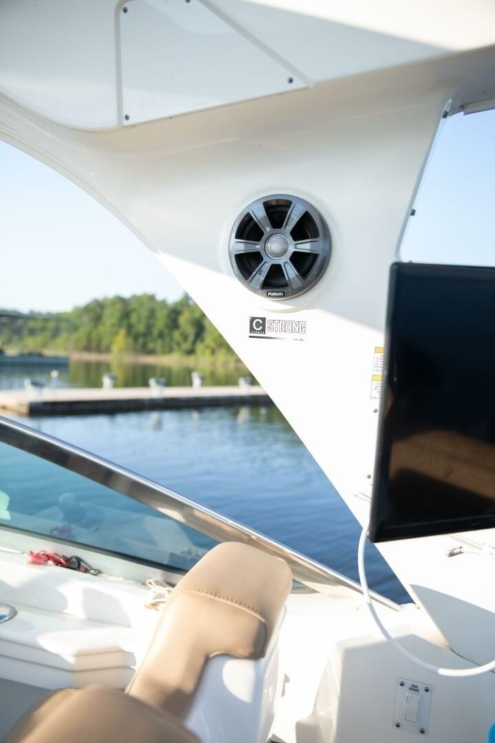 35ft Sea Ray Yacht For Sale