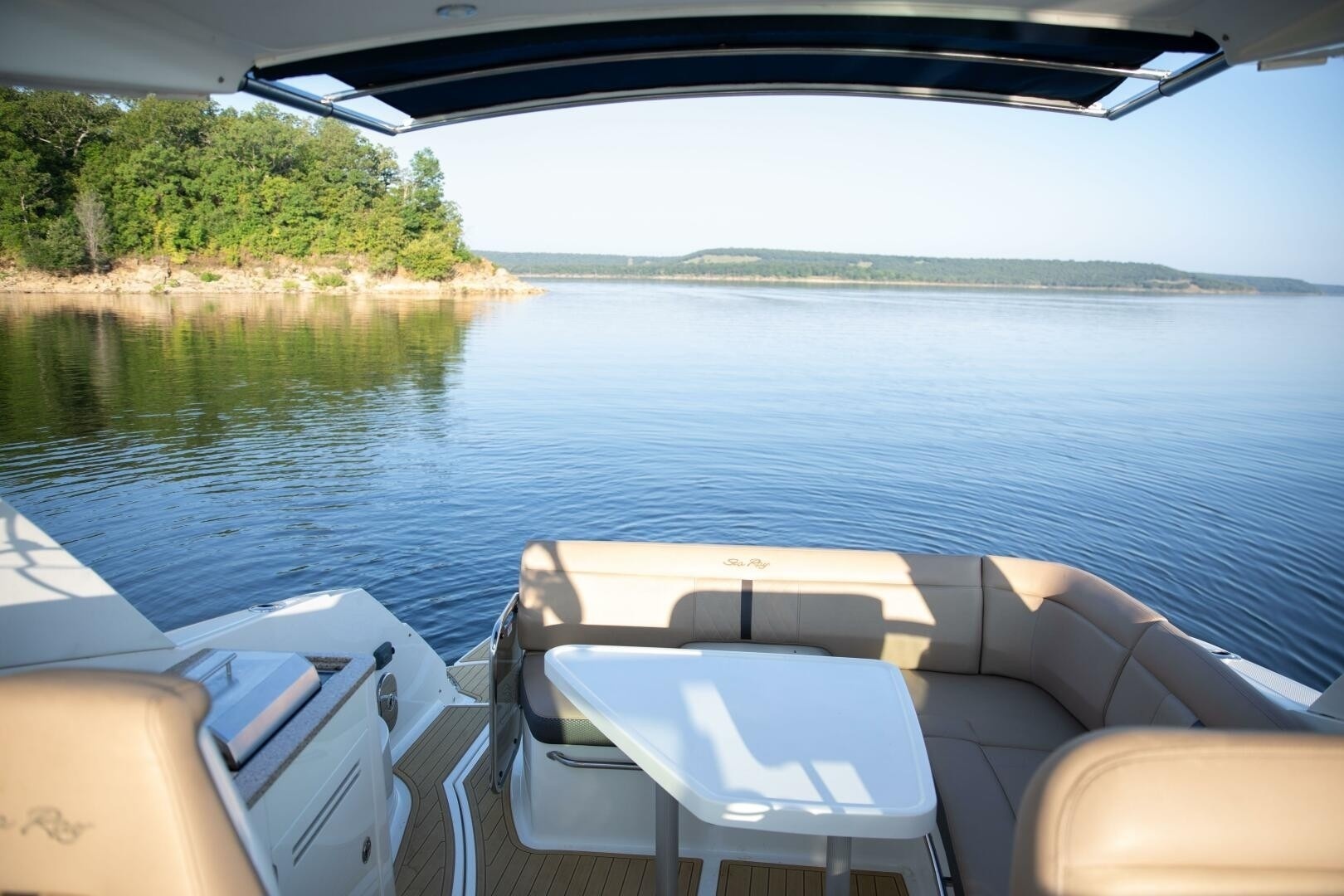 2016 Sea Ray Sundancer 350