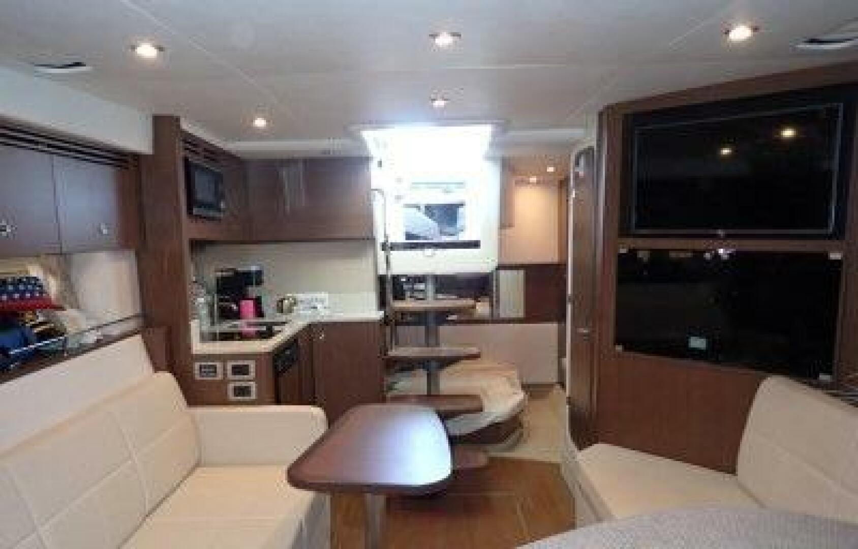 35ft Sea Ray Yacht For Sale