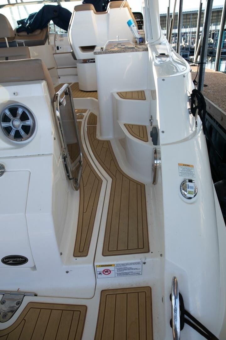 2016 Sea Ray Sundancer 350