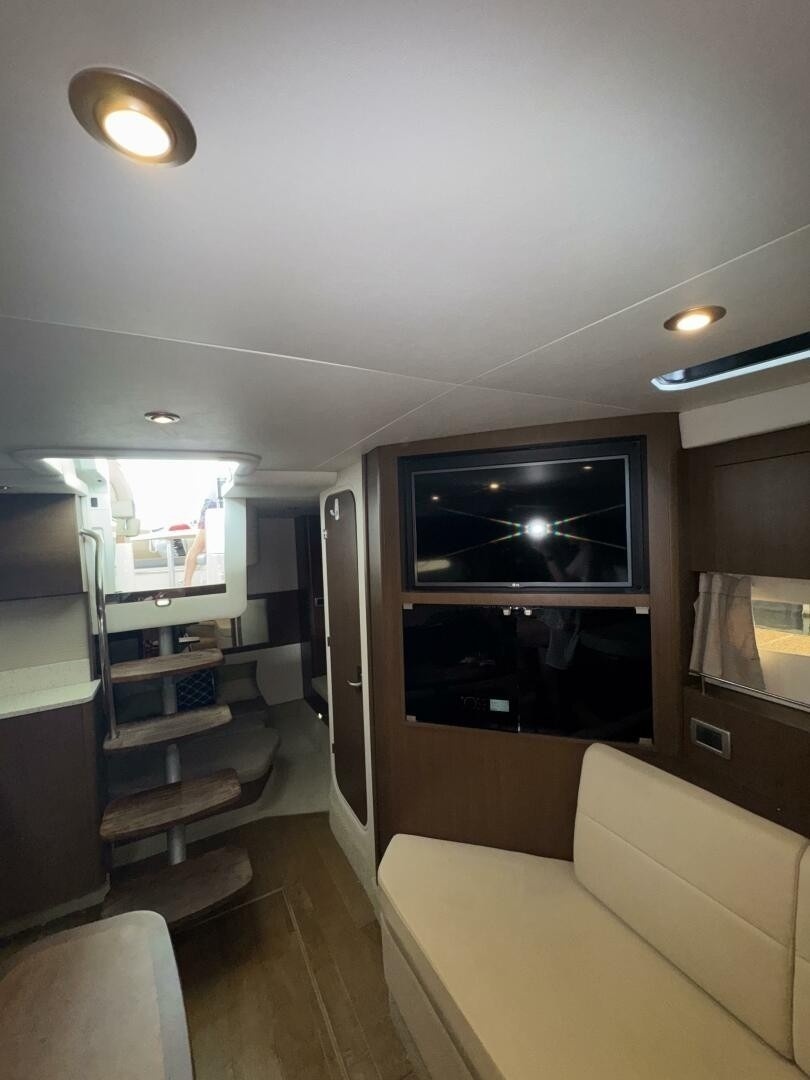 2016 Sea Ray Sundancer 350