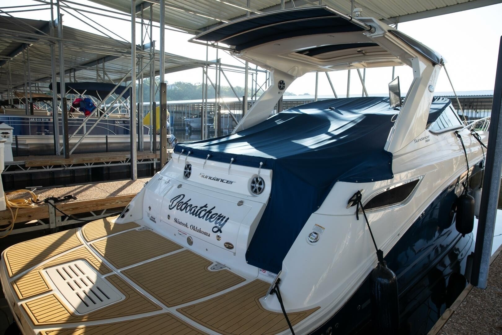 2016 Sea Ray Sundancer 350