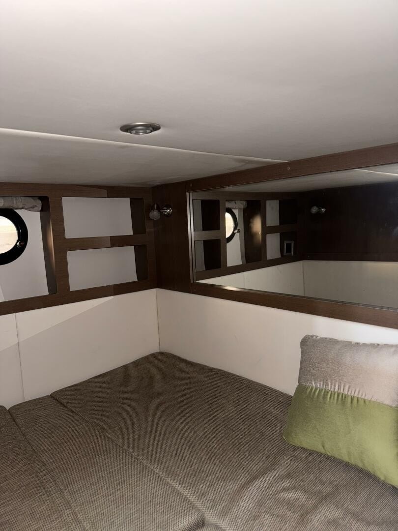 2016 Sea Ray Sundancer 350