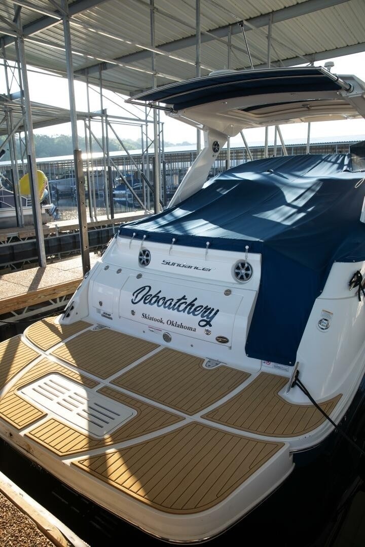 35ft Sea Ray Yacht For Sale