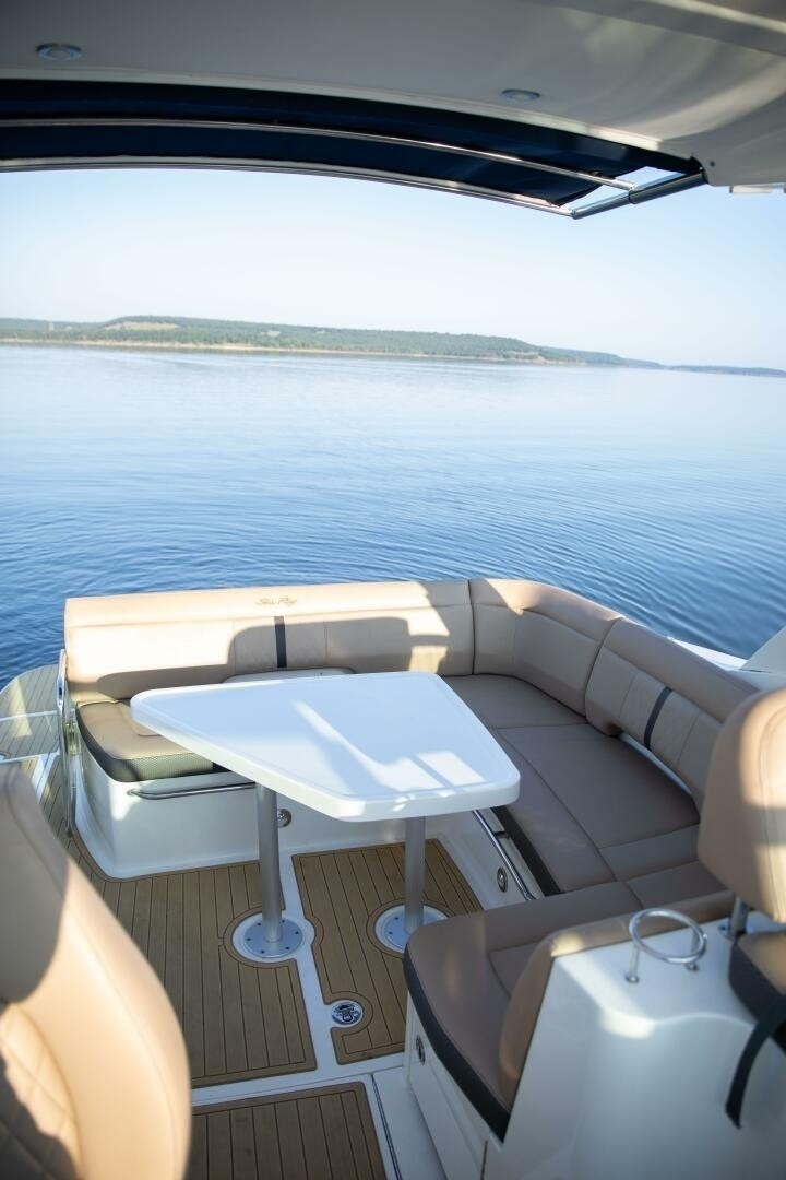 2016 Sea Ray Sundancer 350