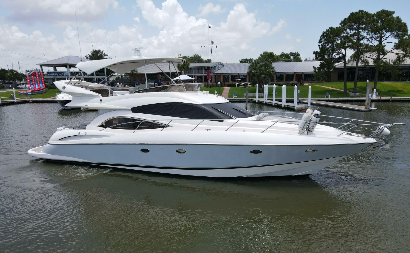 2004 Sunseeker 56 Manhattan 