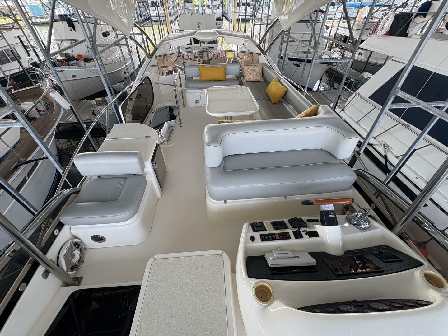 2004 Sunseeker 56 Manhattan 