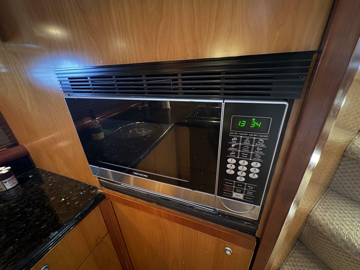 2004 Sunseeker 56 Manhattan 