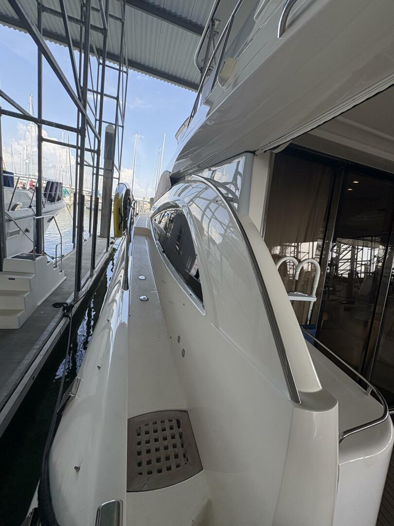 2004 Sunseeker 56 Manhattan 